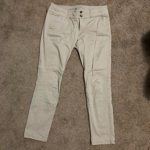 AEO stretch skinny khaki pants